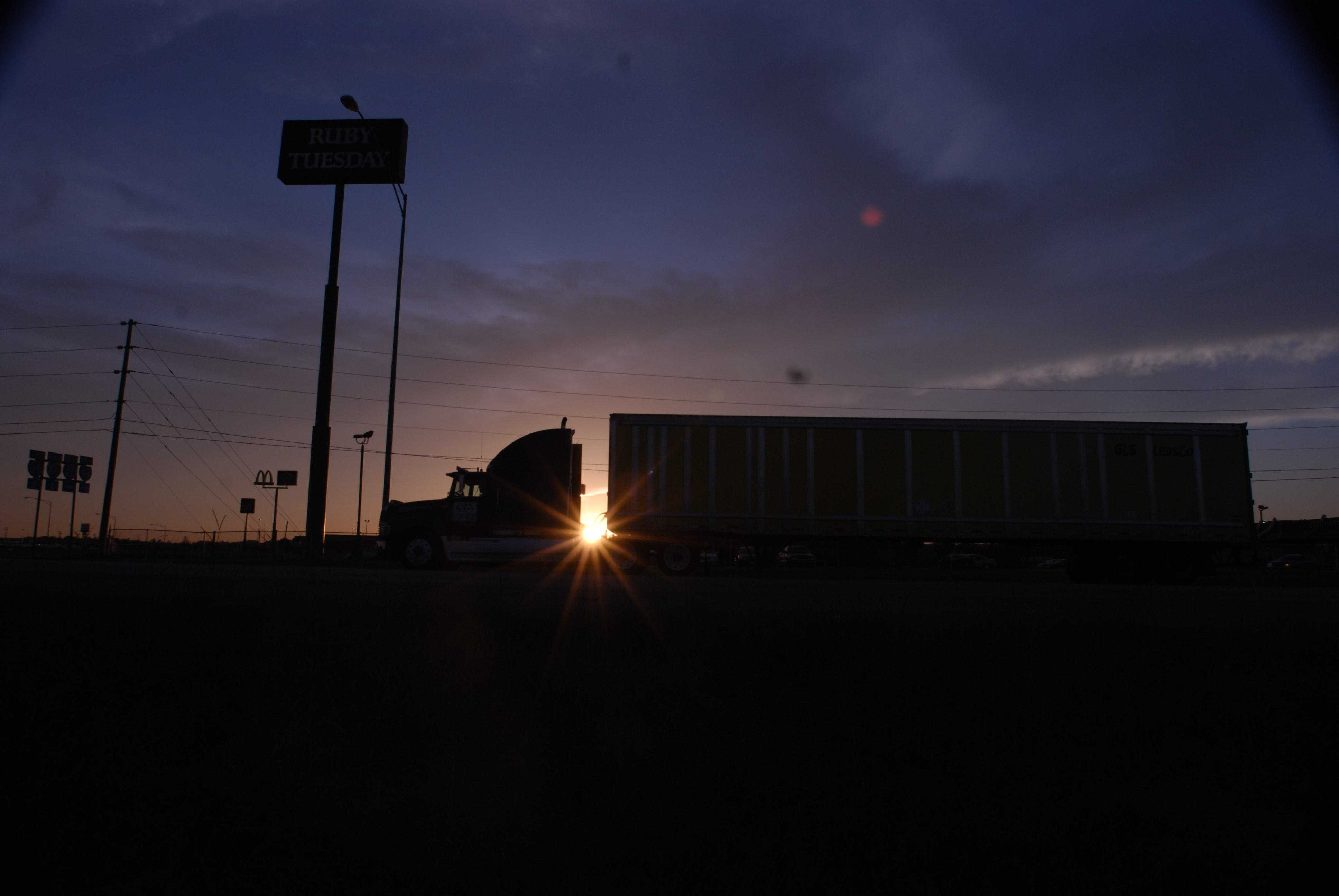 Hours of service reform: FMCSA ?working hard? to sort comments, plot path forward